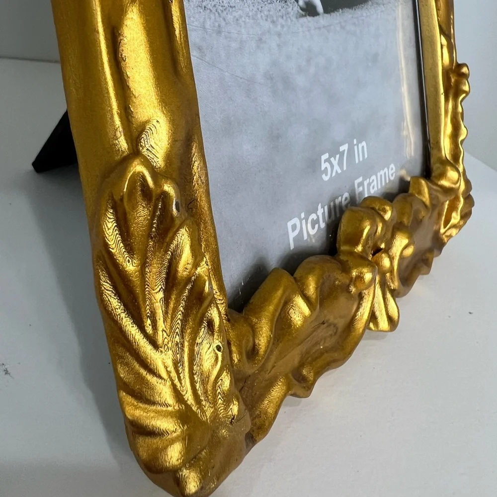 Gold Floral Picture Frame
